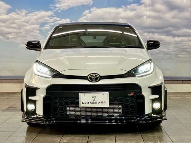 GR YARIS