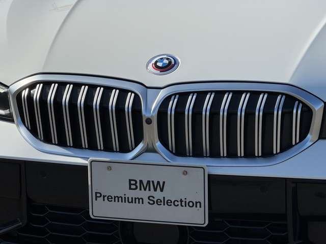 BMW 3 Series sedan
