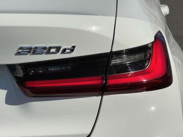 BMW 3 Series sedan