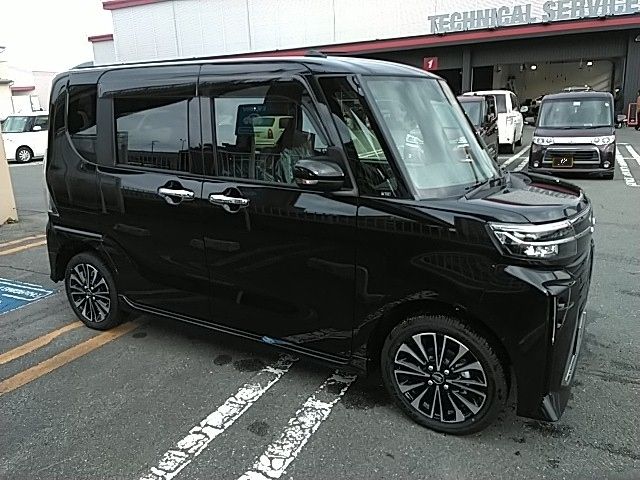 TANTO CUSTOM 4WD