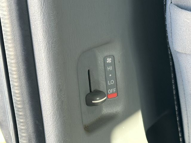 HIACE van 2WD
