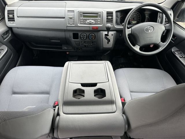 HIACE van 2WD
