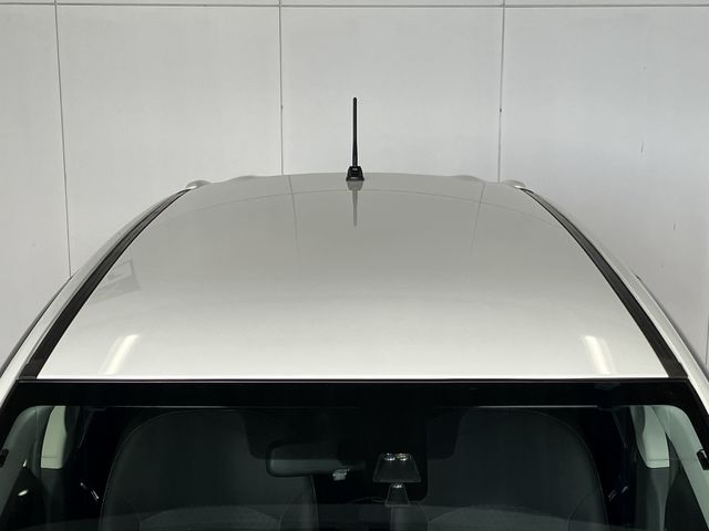 MIRAGE hatchback