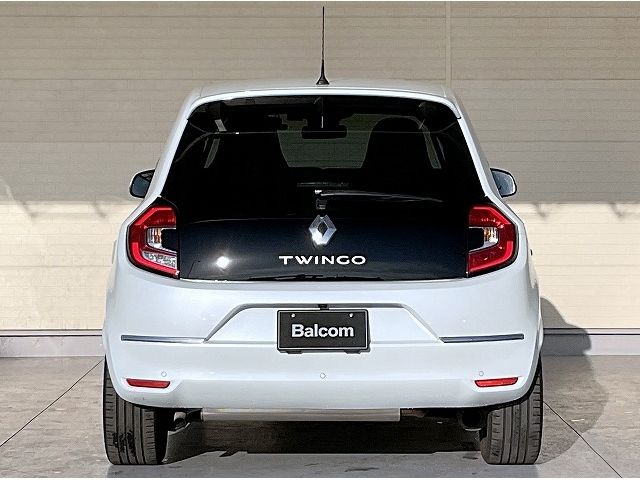 RENAULT TWINGO