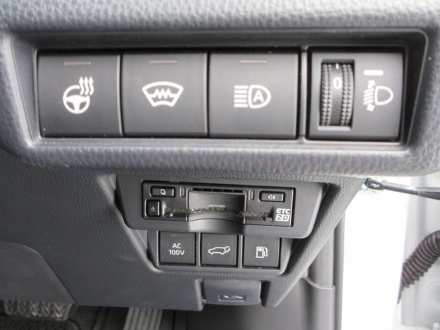 PRIUS 4WD