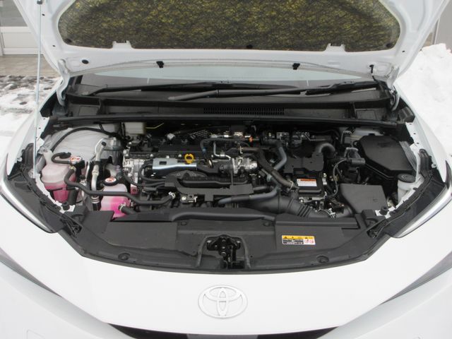 PRIUS 4WD