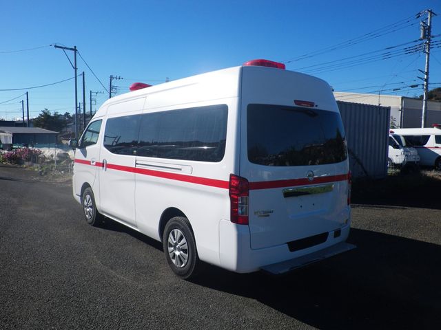 NV350 CARAVAN 4WD