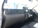 NV350 CARAVAN 4WD