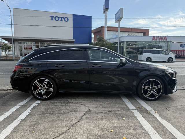 MERCEDES BENZ CLA Shooting Brake