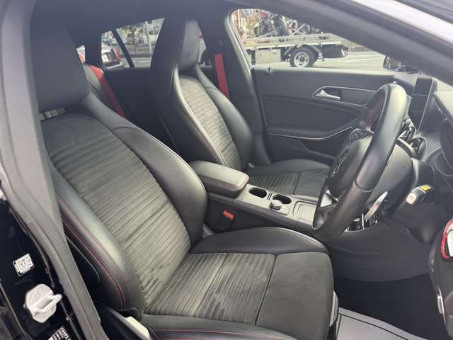 MERCEDES BENZ CLA Shooting Brake