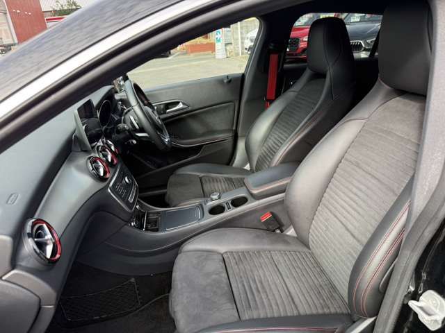 MERCEDES BENZ CLA Shooting Brake
