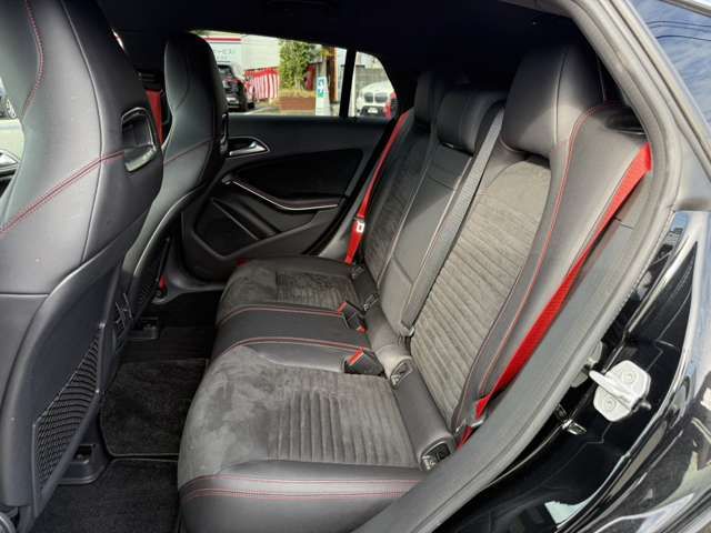 MERCEDES BENZ CLA Shooting Brake