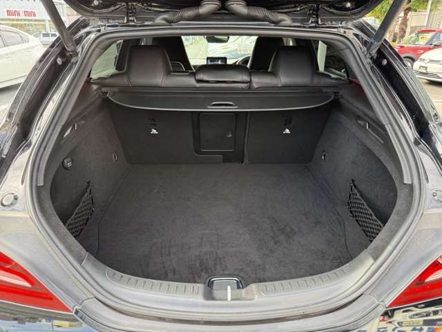 MERCEDES BENZ CLA Shooting Brake
