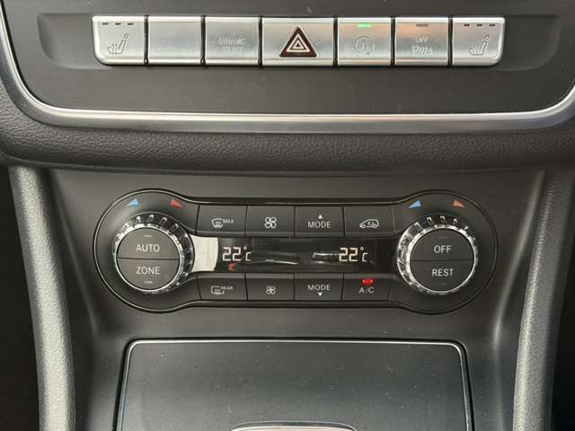 MERCEDES BENZ CLA Shooting Brake