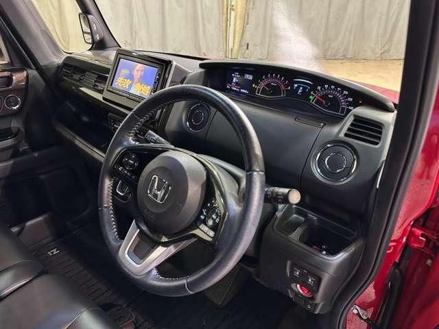 N-BOX CUSTOM