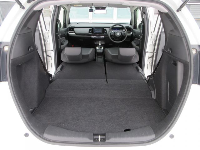 FIT e:HEV 4WD