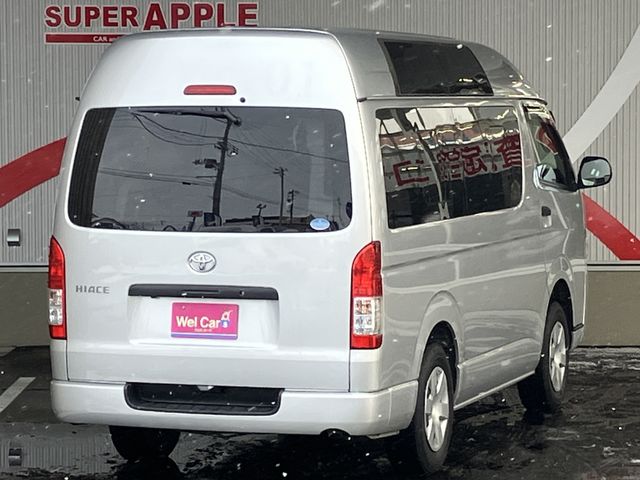 HIACE van 4WD