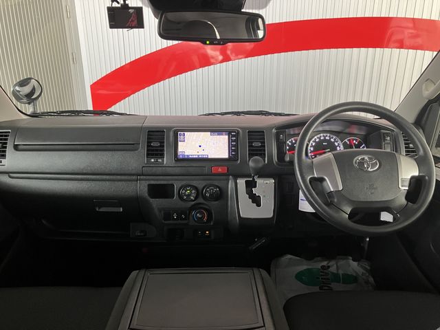 HIACE van 4WD