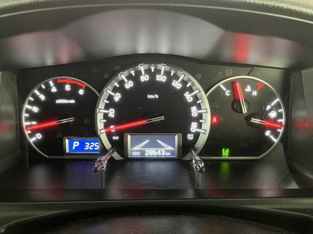 HIACE van 4WD