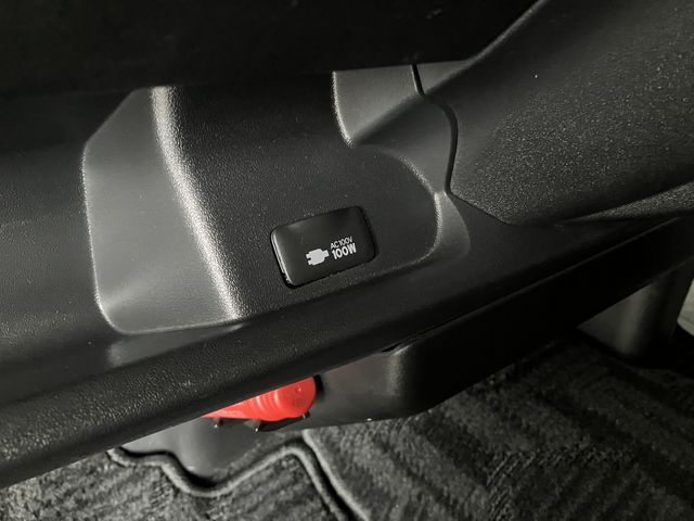 HIACE van 4WD