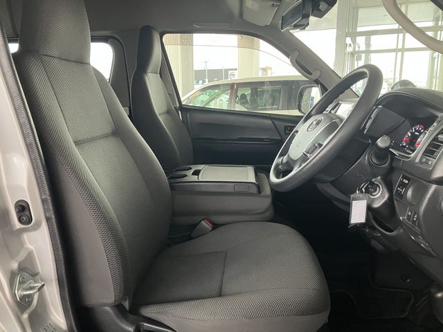 HIACE van 4WD