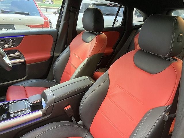 MERCEDES BENZ GLA class