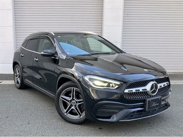 MERCEDES BENZ GLA class