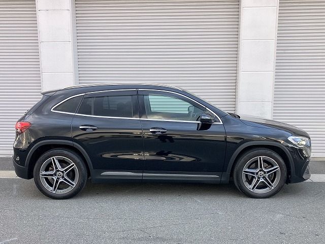 MERCEDES BENZ GLA class
