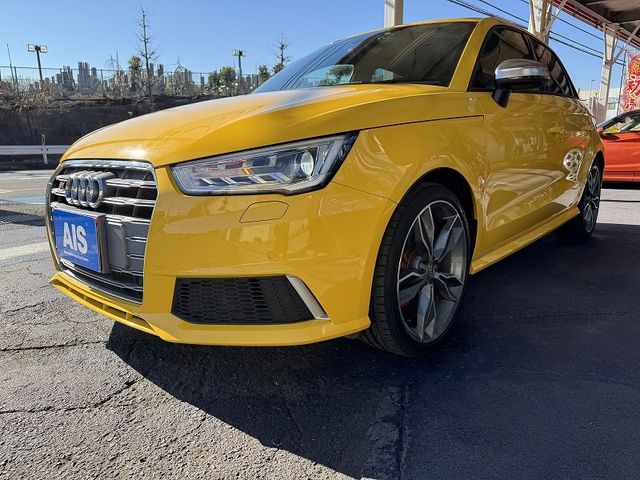 AUDI S1 SPORTBACK