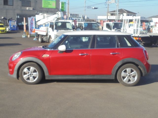 BMW MINI COOPER 5DOOR