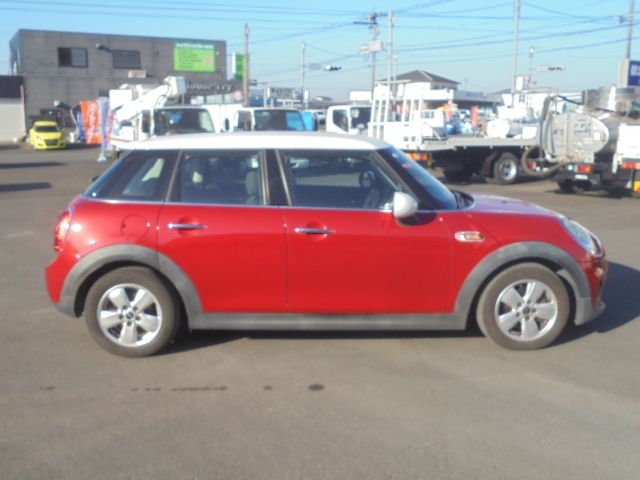 BMW MINI COOPER 5DOOR