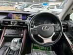 LEXUS IS300h
