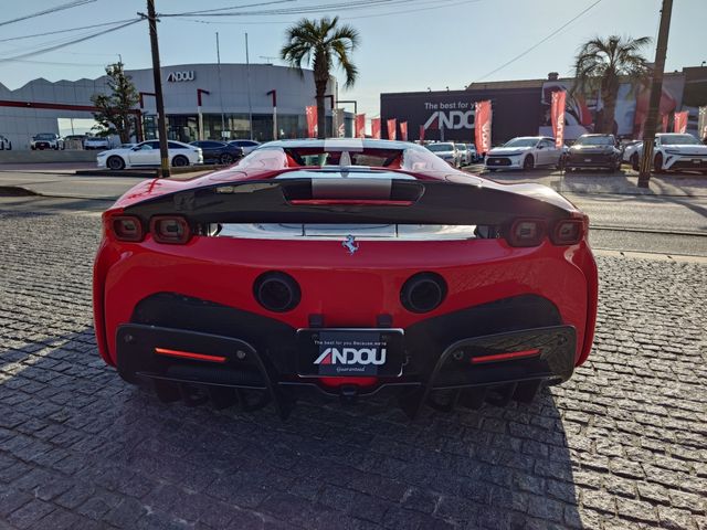 FERRARI SF90 Spider