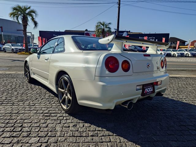SKYLINE GT-R