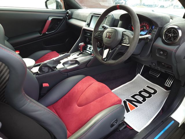 GT-R
