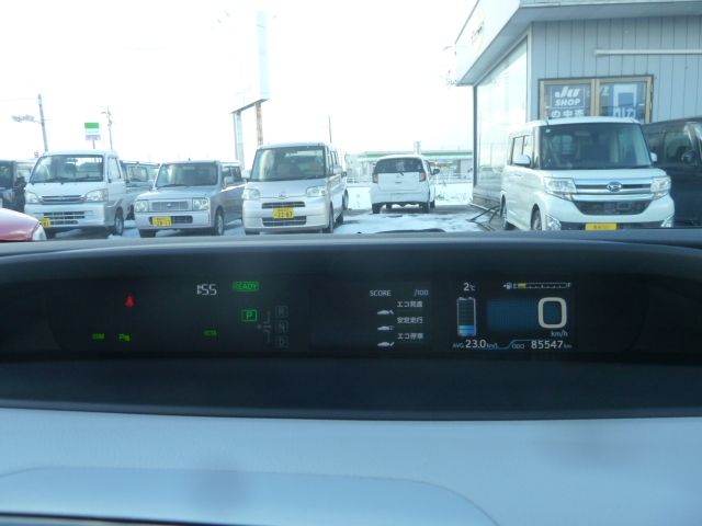 PRIUS 4WD