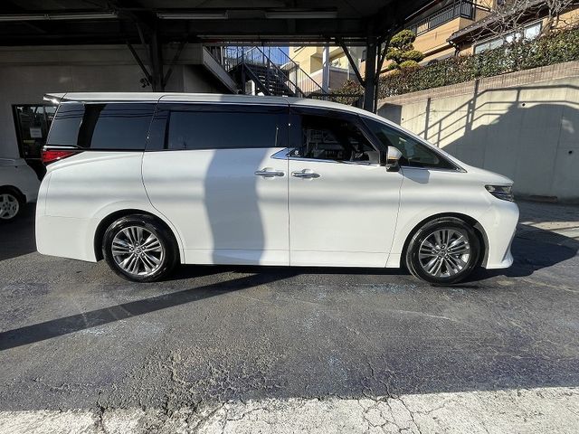 ALPHARD hybrid
