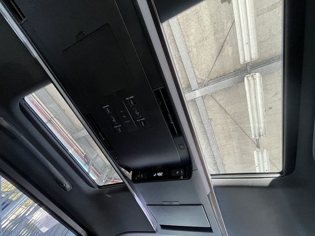 ALPHARD hybrid