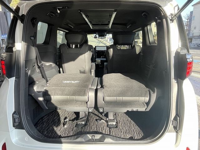 ALPHARD hybrid