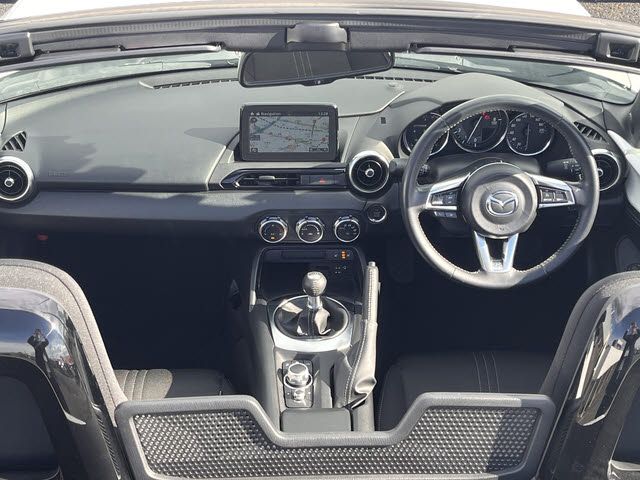 ROADSTER