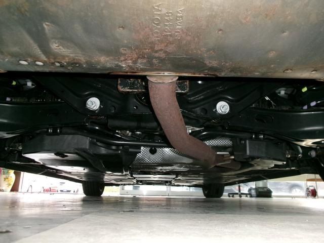 PRIUS 4WD