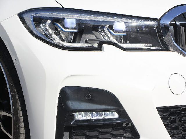 BMW 3 Series sedan