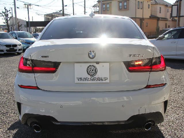 BMW 3 Series sedan