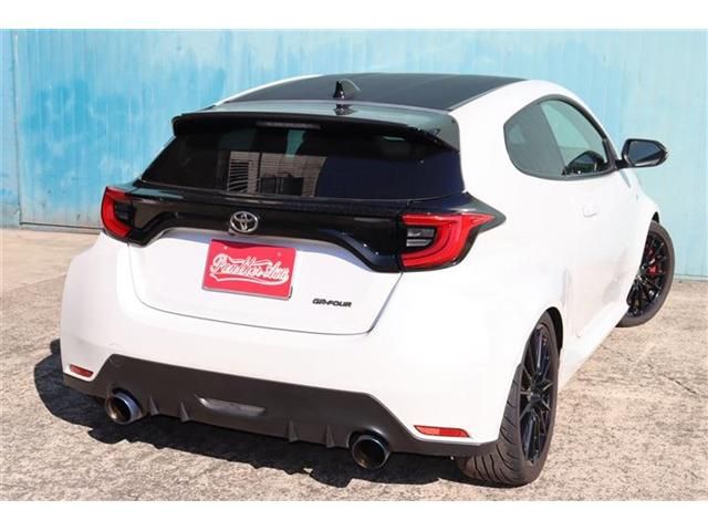 GR YARIS