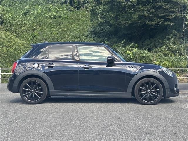 MINI COOPER SD 5DOOR