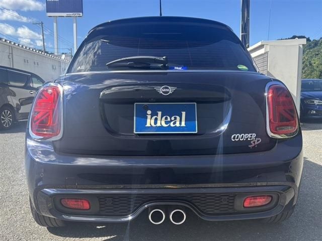MINI COOPER SD 5DOOR