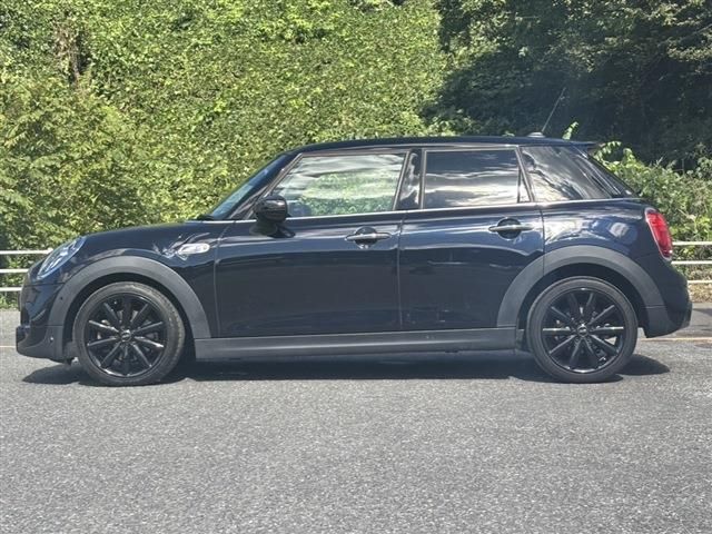MINI COOPER SD 5DOOR