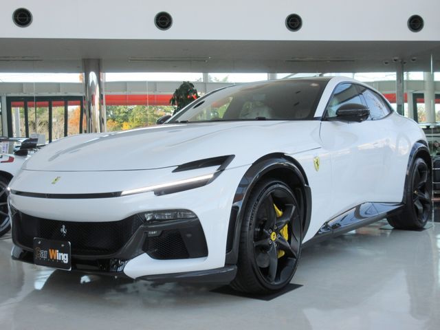 FERRARI Purosangue