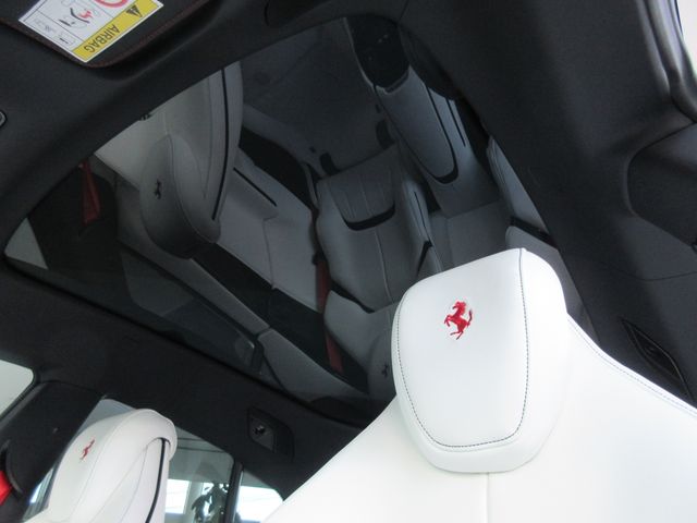 FERRARI Purosangue