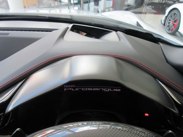 FERRARI Purosangue